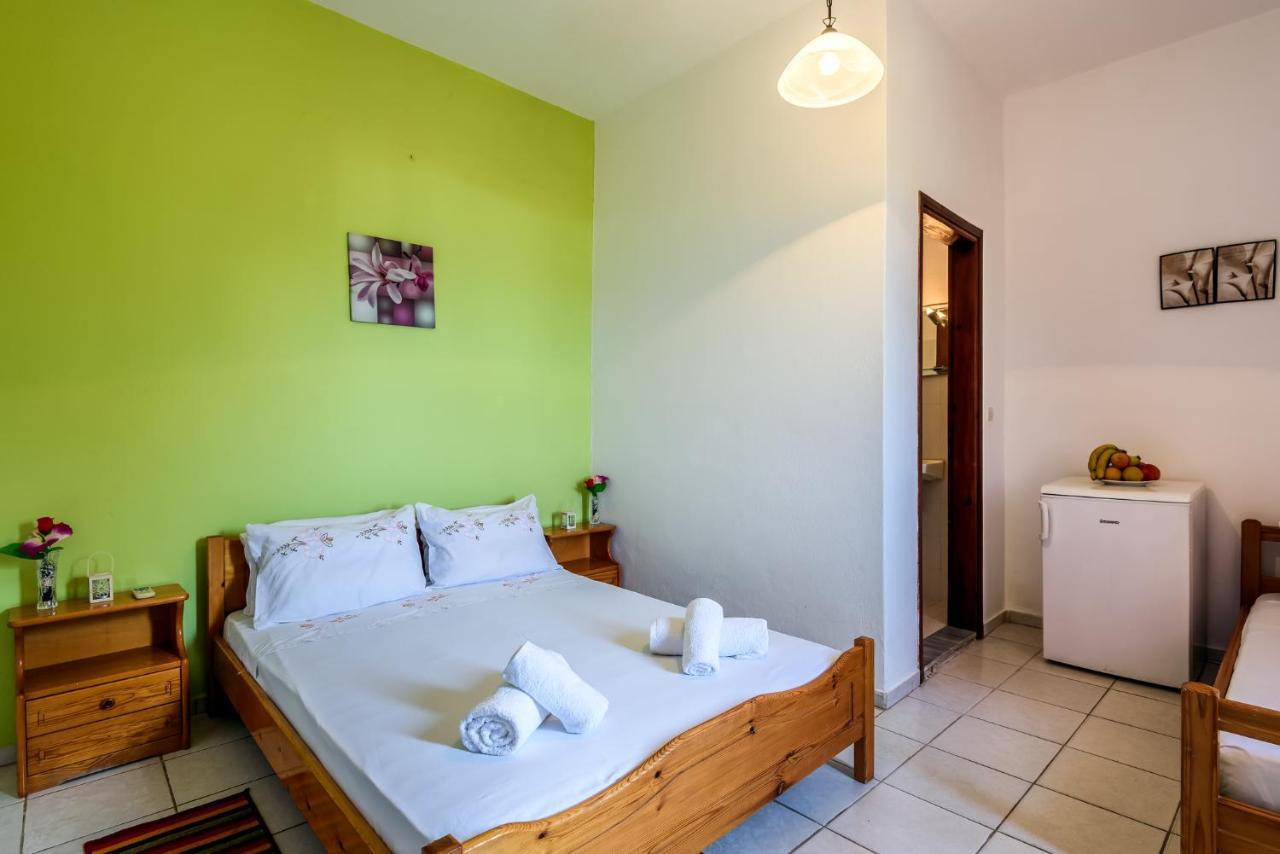 Apartmán Antonis Studio Sfinárion Exteriér fotografie